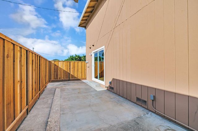 1329 Essex Way, San Jose, CA 95117