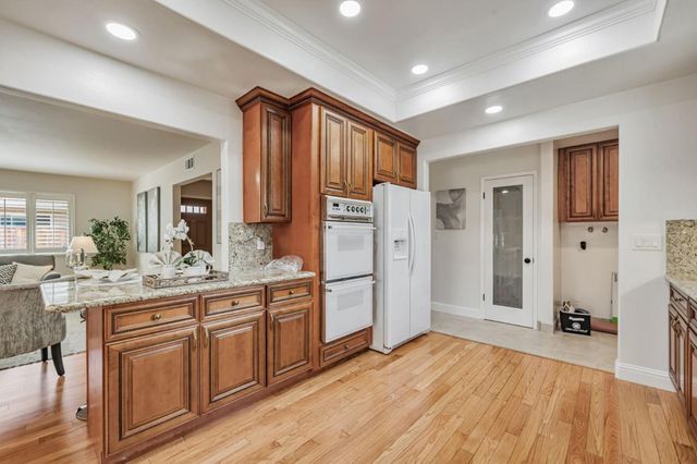 1329 Essex Way, San Jose, CA 95117