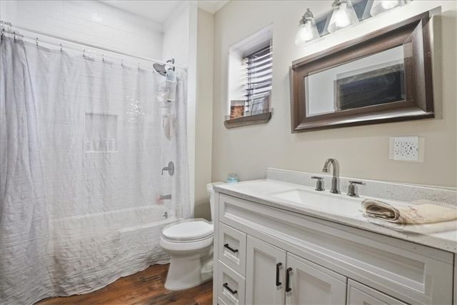 817 County Road 119, Alice, TX 78332