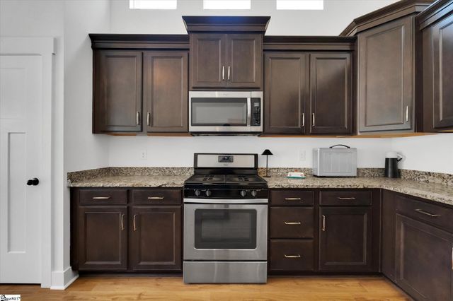 312 Runion Lake Court, Taylors, SC 29687