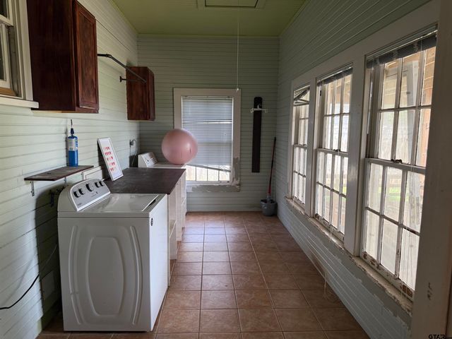 721 El Paso St., Jacksonville, TX 75766
