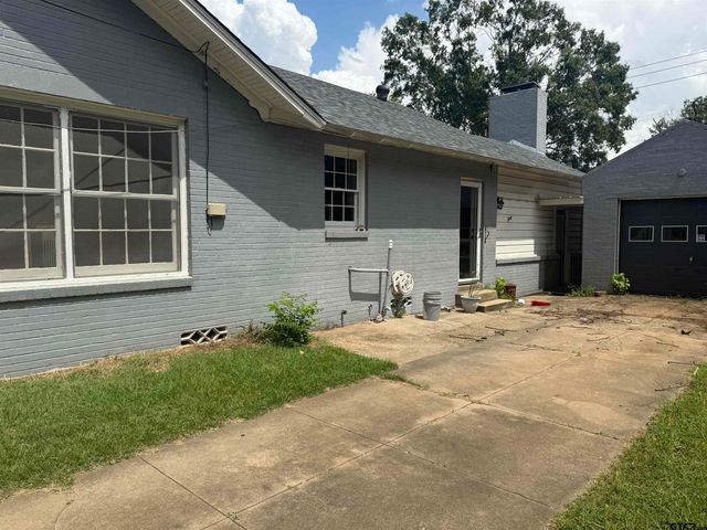 721 El Paso St., Jacksonville, TX 75766