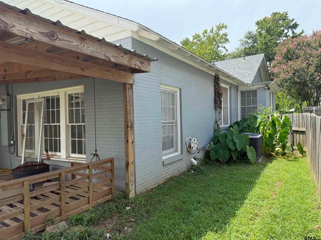 721 El Paso St., Jacksonville, TX 75766