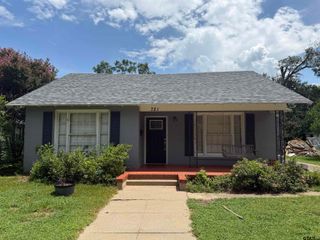721 El Paso St., Jacksonville, TX 75766
