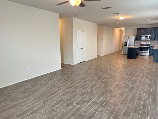 436 Holly Bush, New Braunfels, TX 78130