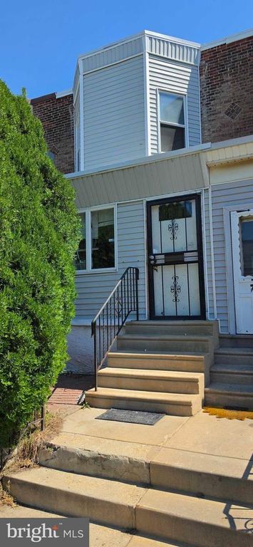 2641 S 68TH ST, Philadelphia, PA 19142