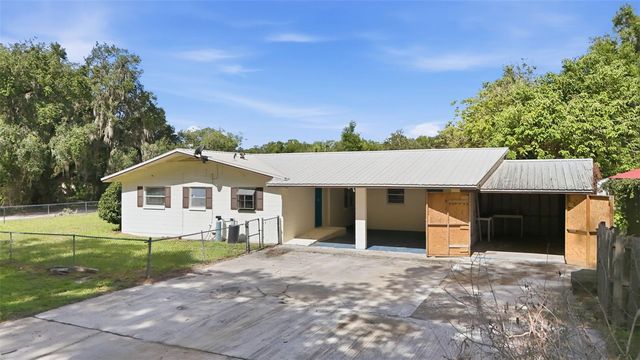 22526 SE 62ND AVENUE, Hawthorne, FL 32640