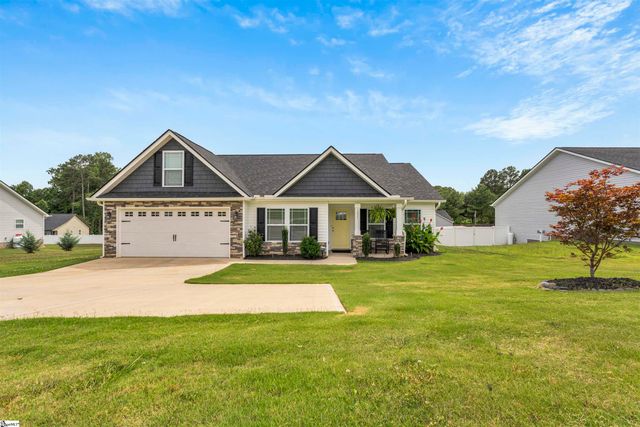 1071 Holly Springs Church Road, Inman, SC 29349