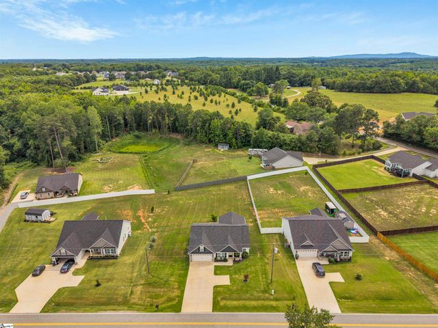 1071 Holly Springs Church Road, Inman, SC 29349