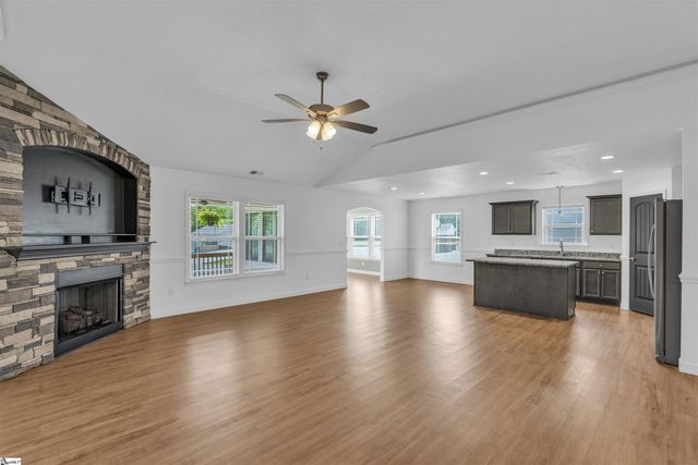 1071 Holly Springs Church Road, Inman, SC 29349
