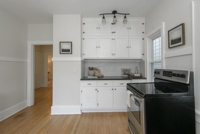 2947 S Lenox STREET, Milwaukee, WI 53207