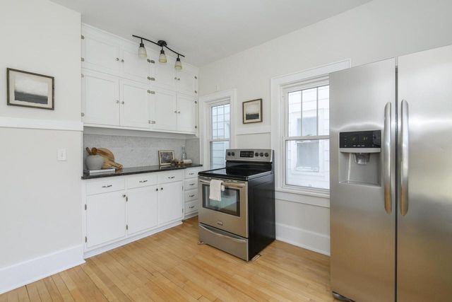 2947 S Lenox STREET, Milwaukee, WI 53207