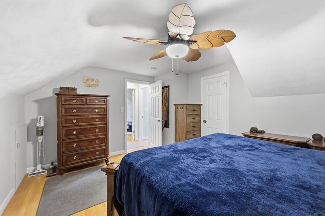 983 Shoemaker Ln, Agawam, MA 01030