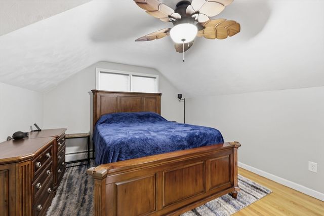 983 Shoemaker Ln, Agawam, MA 01030