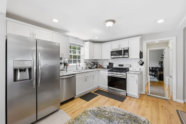 983 Shoemaker Ln, Agawam, MA 01030