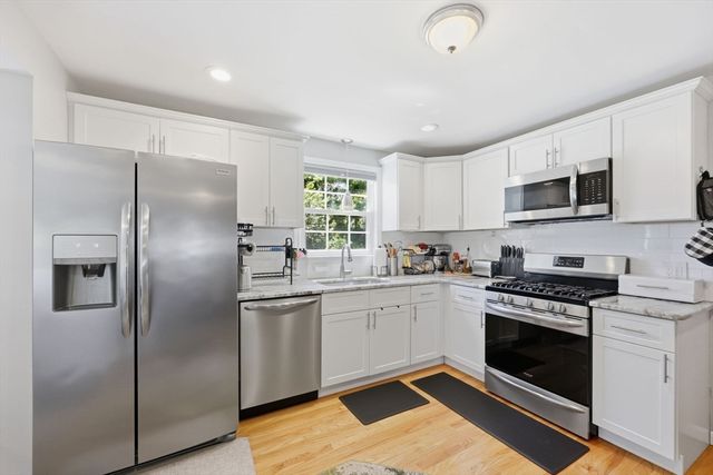 983 Shoemaker Ln, Agawam, MA 01030