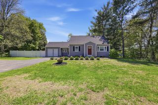 983 Shoemaker Ln, Agawam, MA 01030