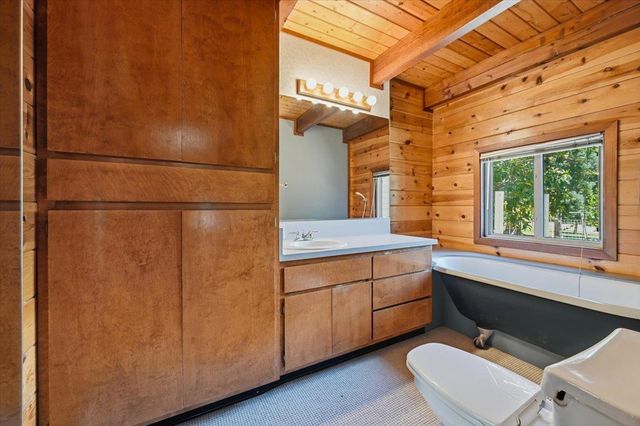 15101 Apple Blossom Way, Grass Valley, CA 95945