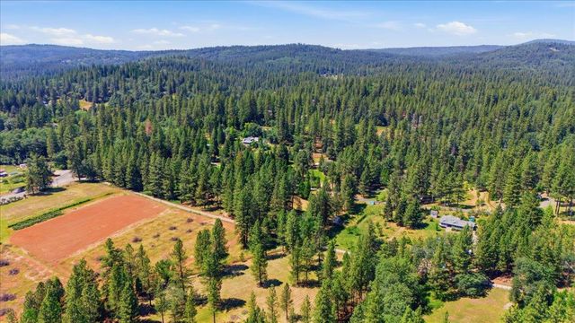 15101 Apple Blossom Way, Grass Valley, CA 95945