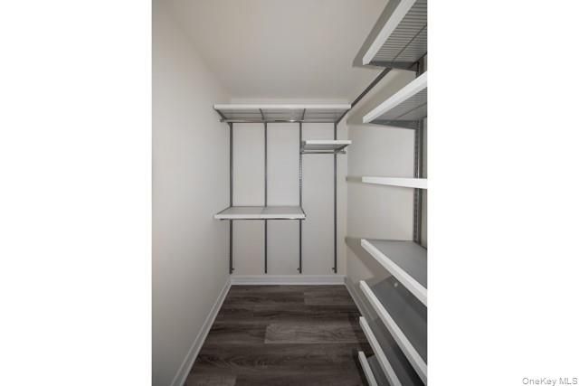 23 Weaver Drive 03-8A, Massapequa, NY 11758