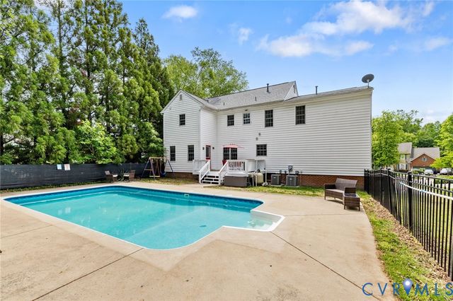 8333 Ryegate Pl, Mechanicsville, VA 23111