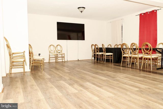 9216 CRANDALL RD, Lanham, MD 20706