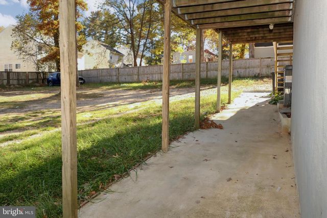 9216 CRANDALL RD, Lanham, MD 20706