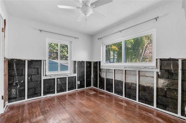 518 77TH AVENUE, St Pete Beach, FL 33706