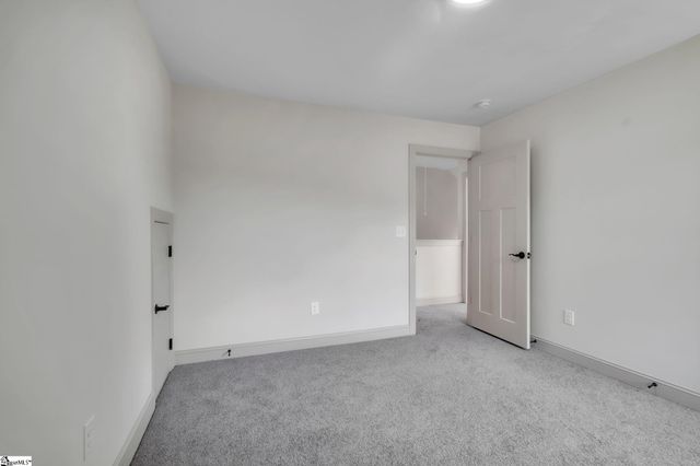 137 Mountain Lake Drive, Piedmont, SC 29673