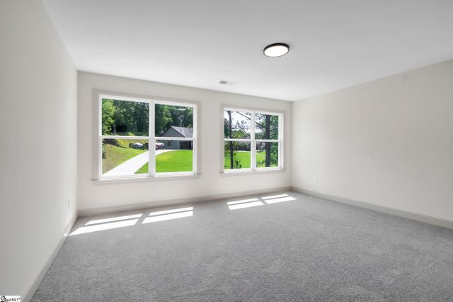 137 Mountain Lake Drive, Piedmont, SC 29673