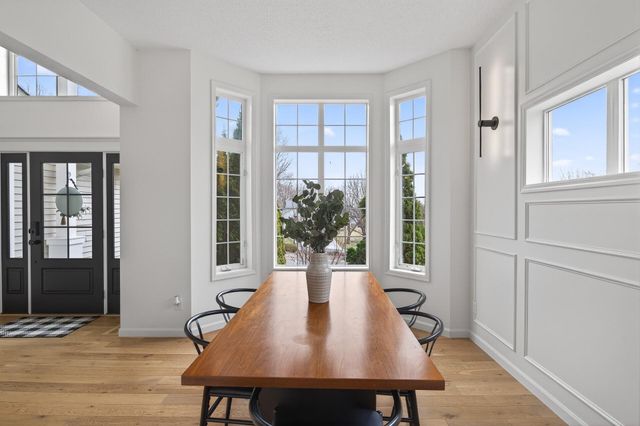 13316 Commonwealth Drive, Burnsville, MN 55337