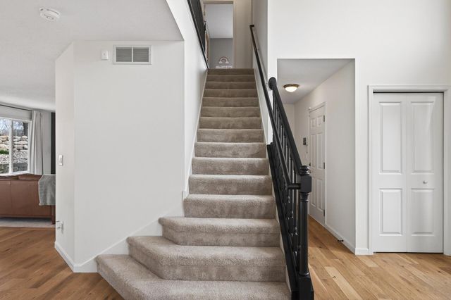 13316 Commonwealth Drive, Burnsville, MN 55337