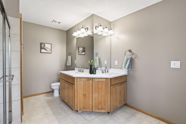 13316 Commonwealth Drive, Burnsville, MN 55337