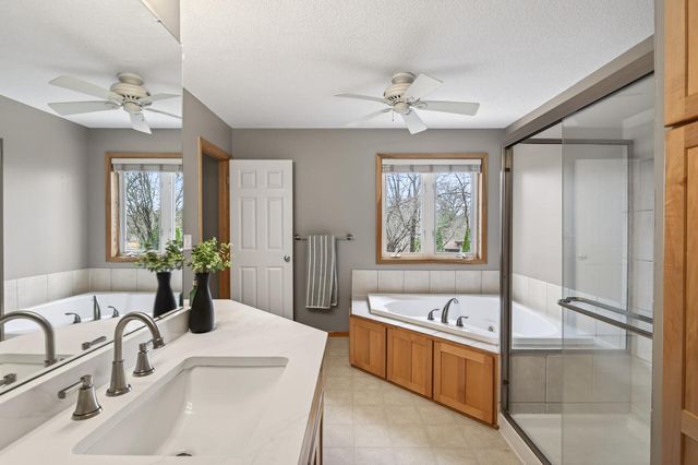 13316 Commonwealth Drive, Burnsville, MN 55337