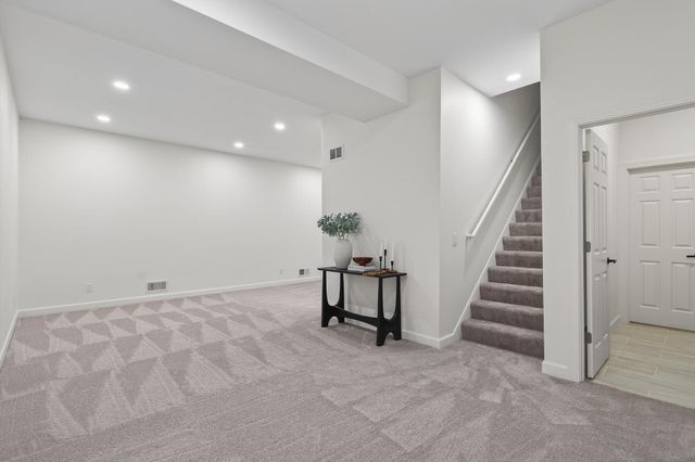 13316 Commonwealth Drive, Burnsville, MN 55337