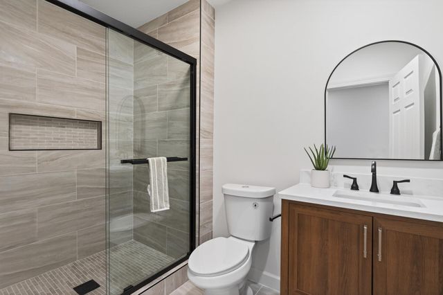 13316 Commonwealth Drive, Burnsville, MN 55337