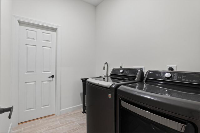 13316 Commonwealth Drive, Burnsville, MN 55337