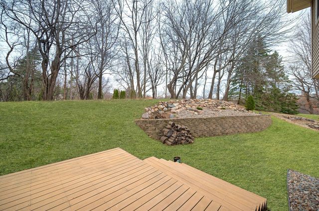 13316 Commonwealth Drive, Burnsville, MN 55337