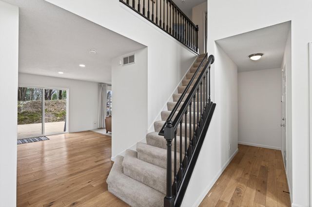 13316 Commonwealth Drive, Burnsville, MN 55337