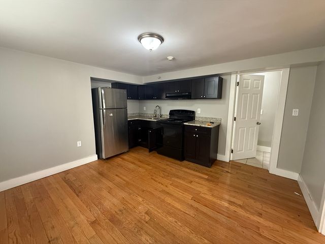 135 Lawton Ave 7, Lynn, MA 01902