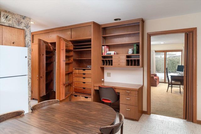 4042 Glenhaven ROAD, La Crosse, WI 54601