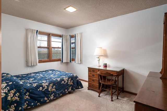 4042 Glenhaven ROAD, La Crosse, WI 54601