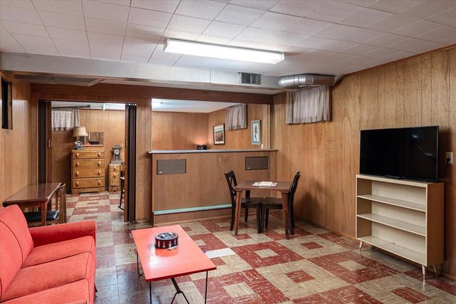 4042 Glenhaven ROAD, La Crosse, WI 54601