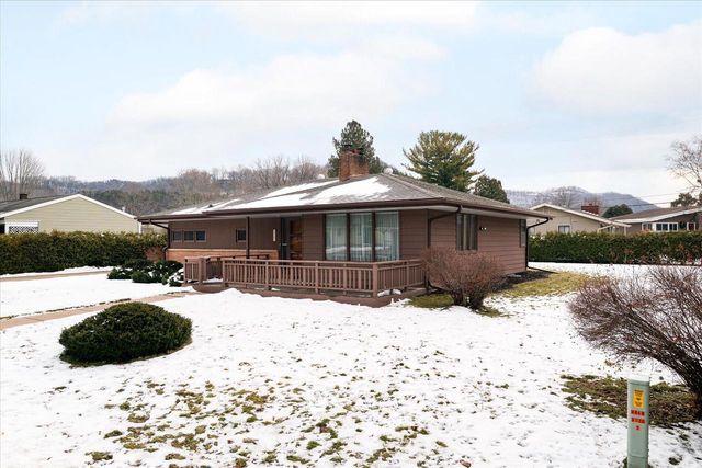 4042 Glenhaven ROAD, La Crosse, WI 54601