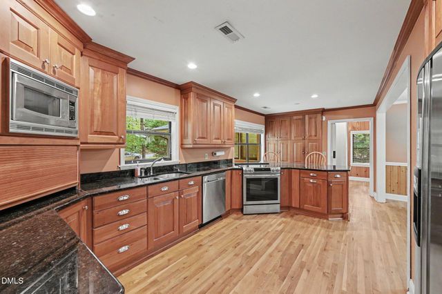 1003 Gardner Street, Raleigh, NC 27607
