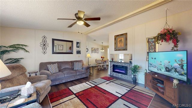 2271 N Loma Point, Hernando, FL 34442