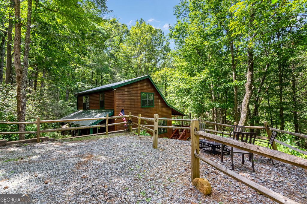453 Flat Creek Crossing, Blue Ridge, GA 30513 — exterior