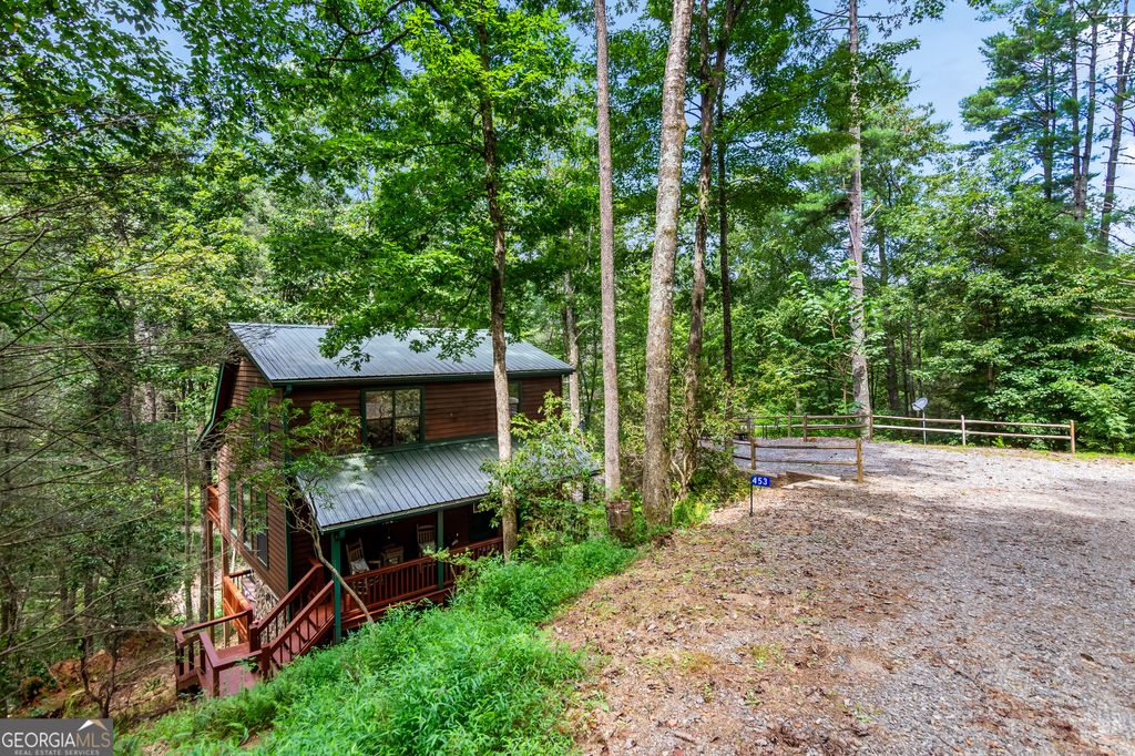 453 Flat Creek Crossing, Blue Ridge, GA 30513 — photo 3