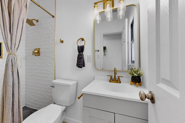 1820 Lester Drive NE, Albuquerque, NM 87112