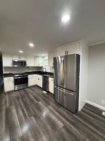 235 Odessa Street, Mammoth Spring, AR 72554